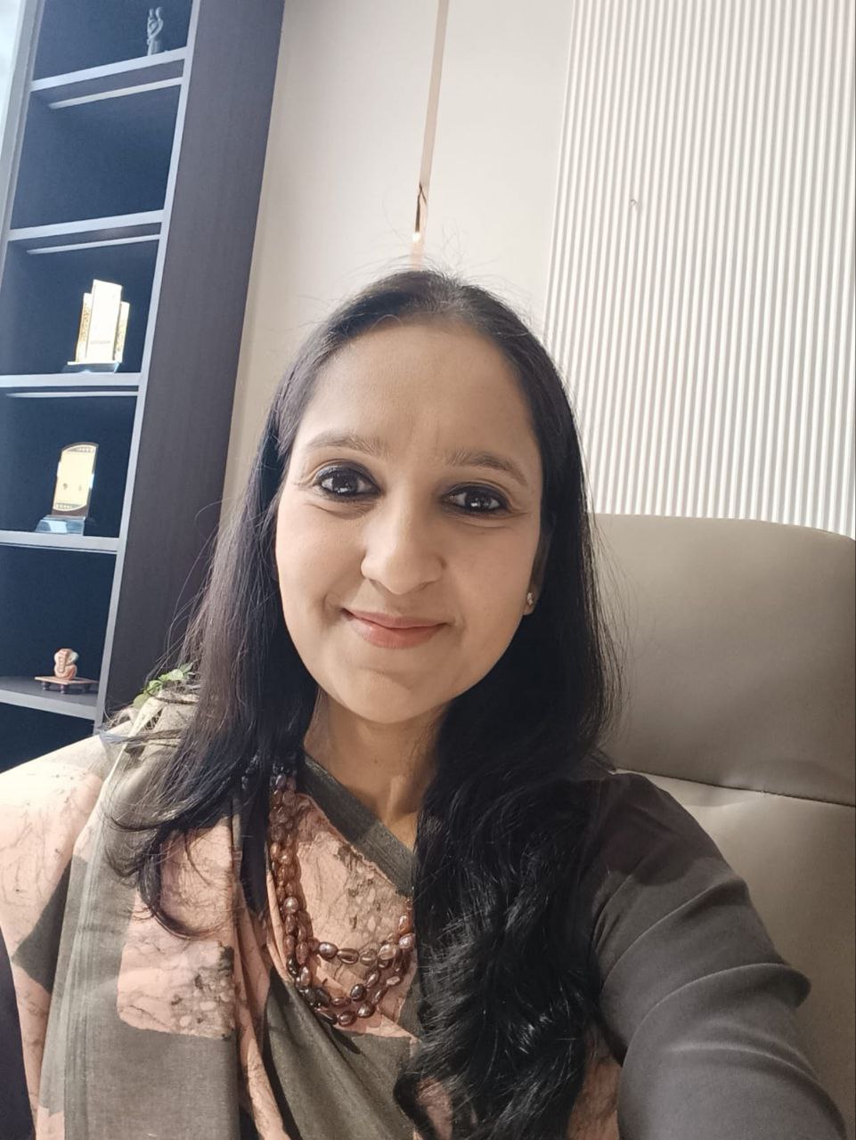  Dr. Varsha agrawal