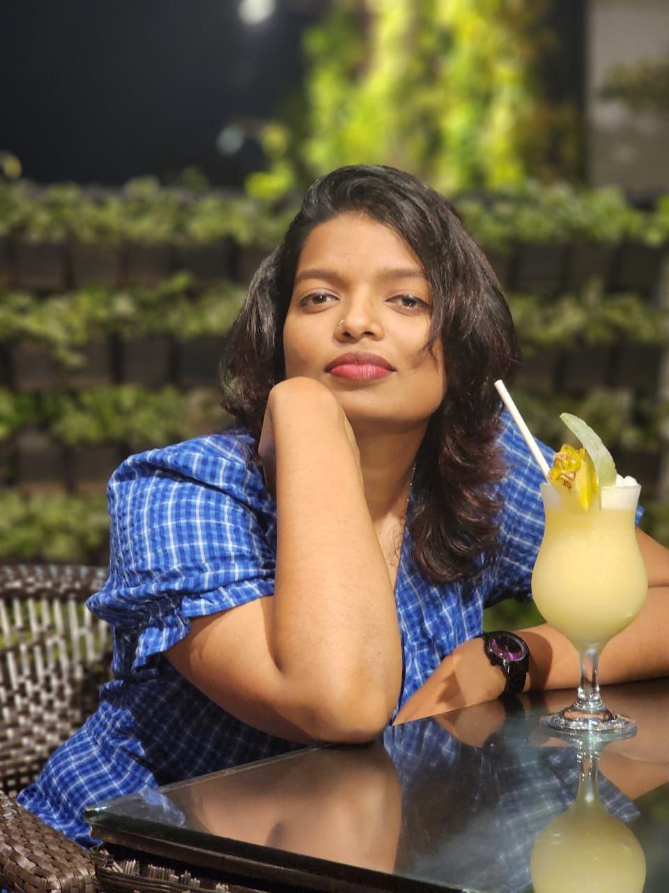 Dr.Aparnna