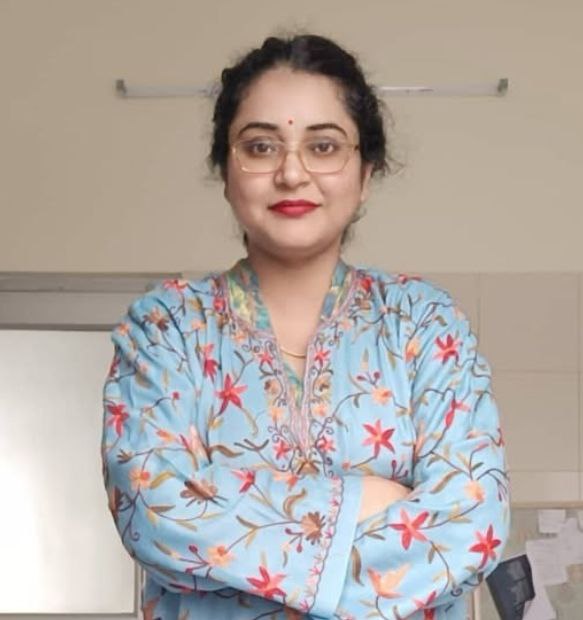 Dr. Chhavi