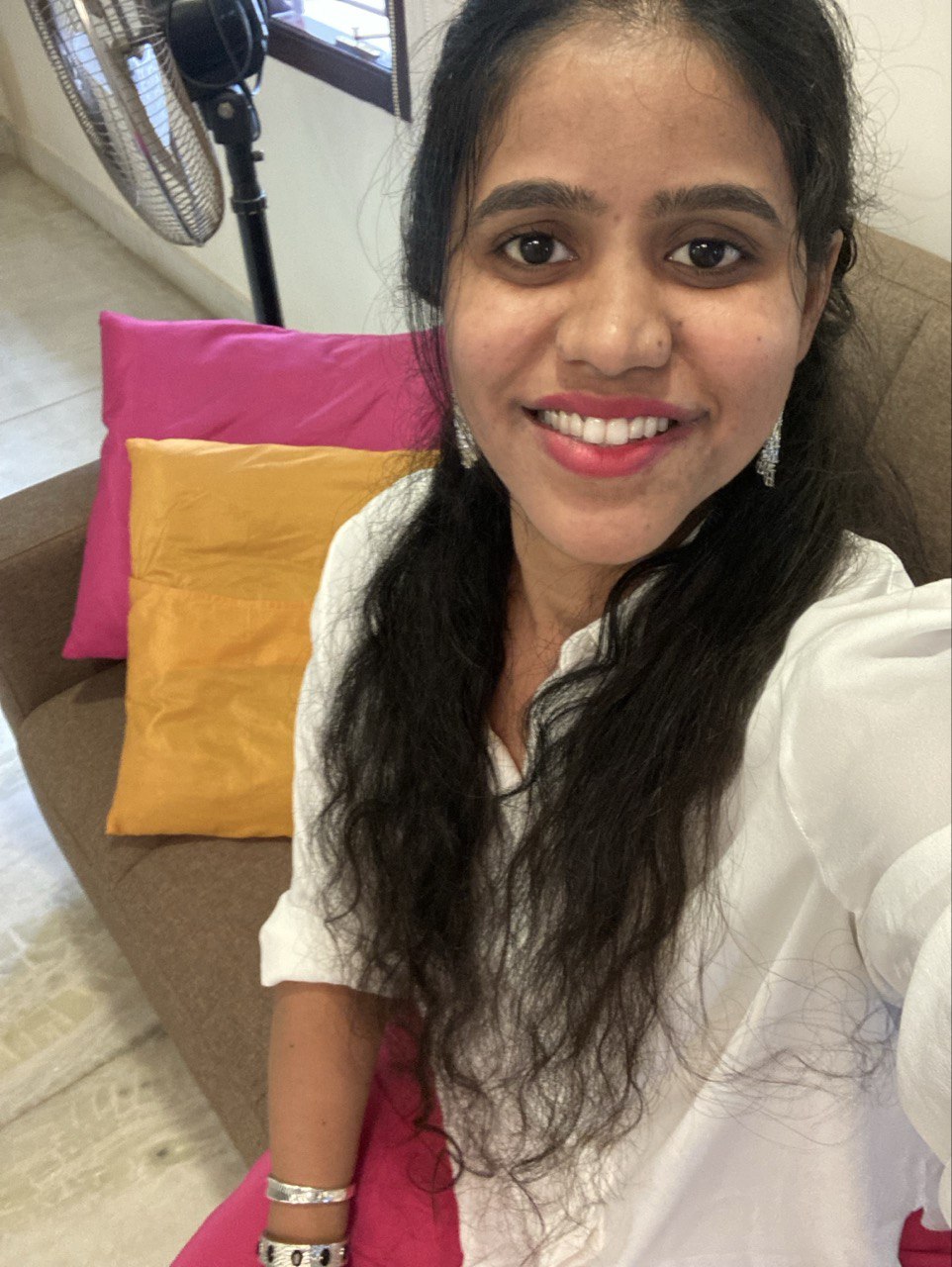 Dr.Vasvi Bysani 